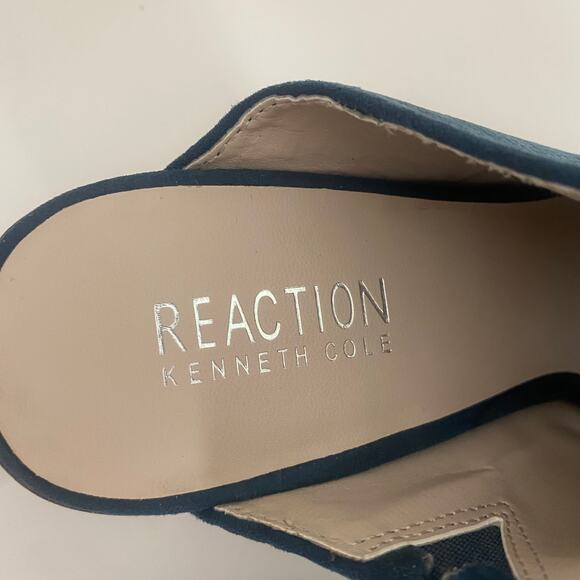 Kenneth Cole Reaction Indigo Blue Top Notch Perforated Chunky Heel Mule Size 8 - Picture 9 of 10